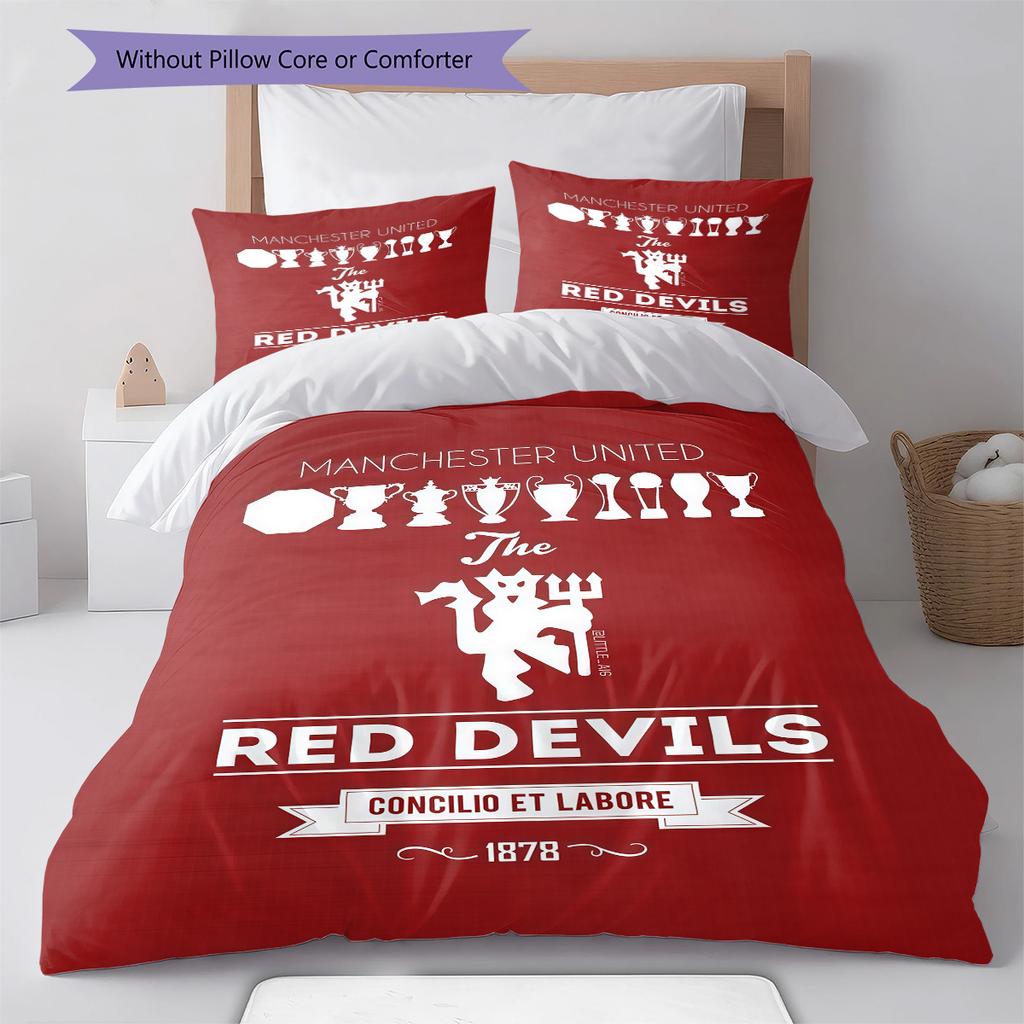 Man Utd Pattern Bedding Quilt Set Quilt Cover Pillowcase Home Decoration Birthday Gift (1 * duvet cover + 2 * pillowcase, without core)