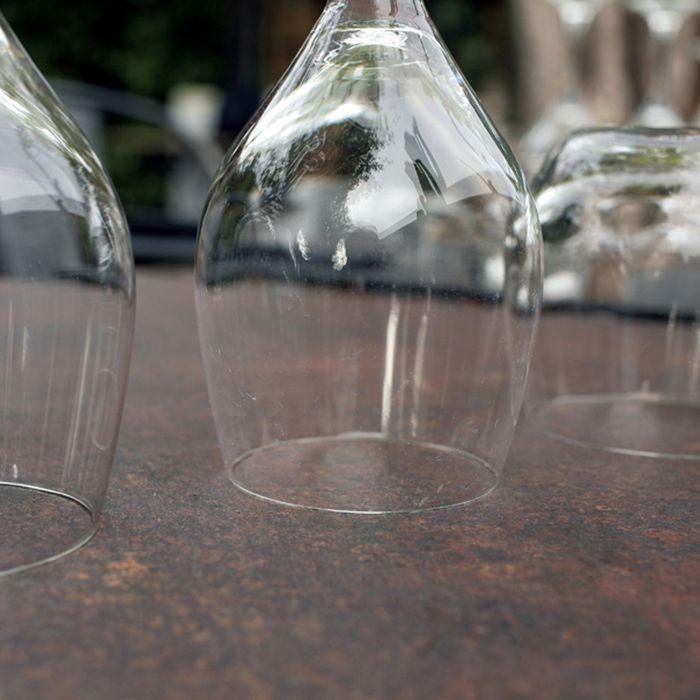 Table 90 x 90 cm - modèle Bazila rouille roc