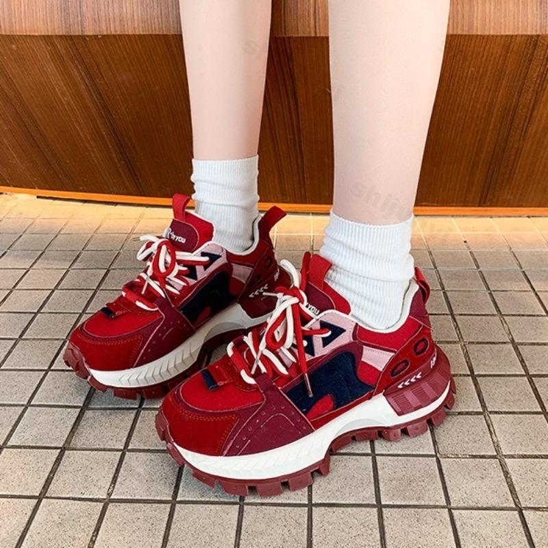 Мода Модный тренд Повседневная обувь на толстой подошве для женщин 2025 Новая осенняя обувь с цветными блоками Удобные универсальные кроссовки на низкой платформе