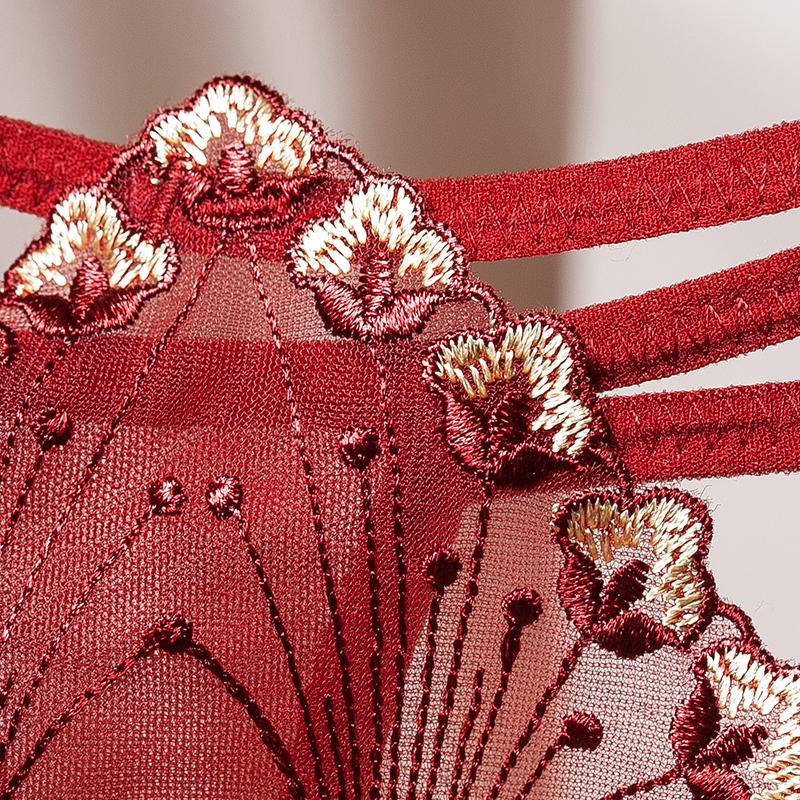 Кружевные трусики с Т-образной спинкой для женщин, сексуальное женское белье, бесшовные стринги с низкой талией, женское рождественское нижнее белье