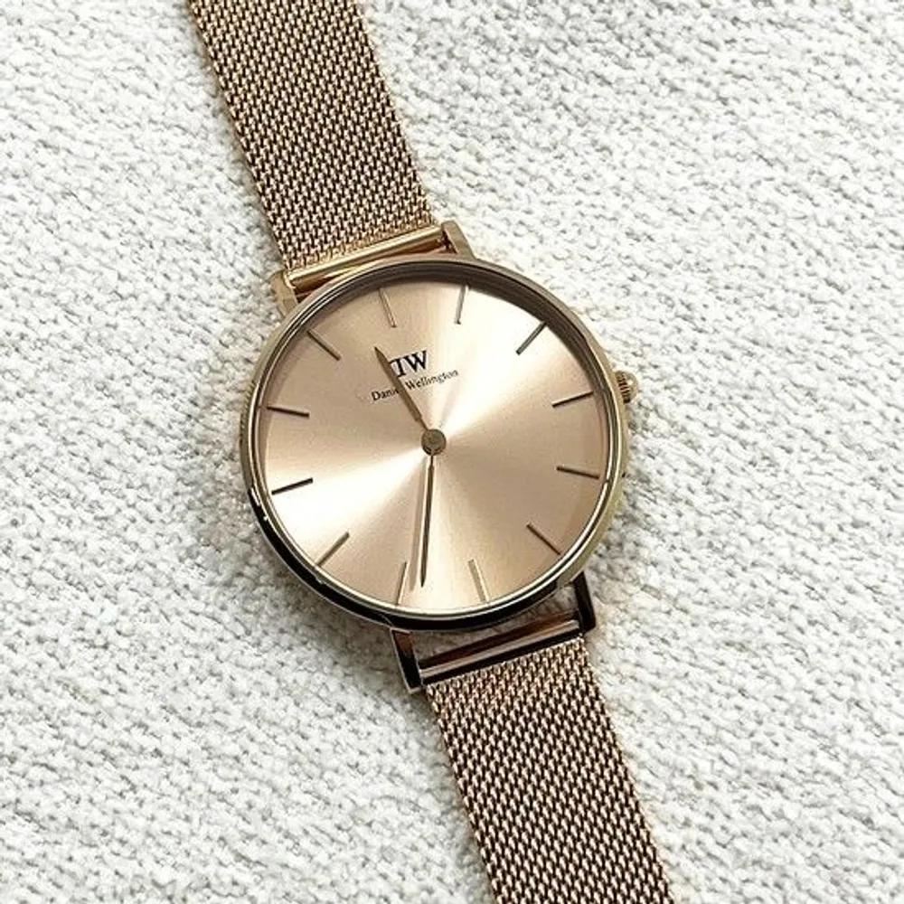 Женские часы Petite Unitone DW00600471