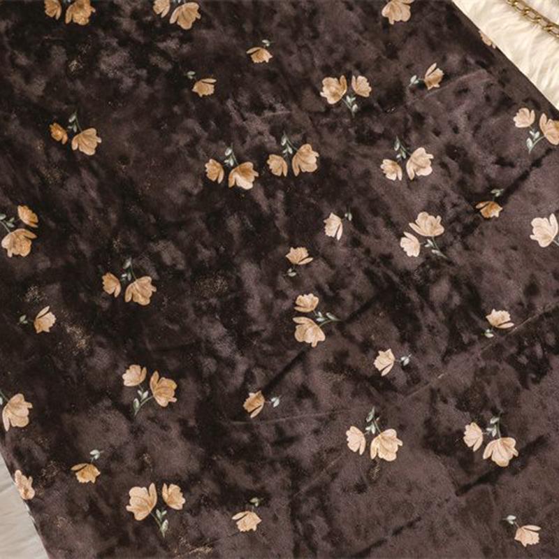 Юбка средней длины. Осенне-зимняя женская юбка. Женская длинная юбка из золотого бархата в стиле ретро с принтом.