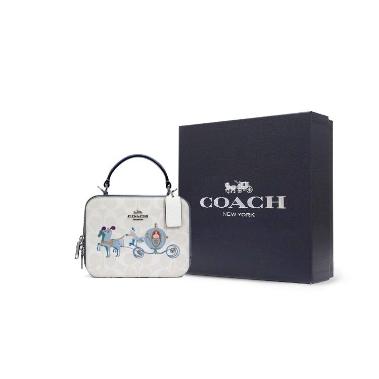 Coach X Disney Совместная коробка 18 Сумка-тоут на цепочке с принтом "Карета Золушки" из покрытого холста Маленькая женская сумка-тоут Ледниково-белый Синий C1426-SVRFI