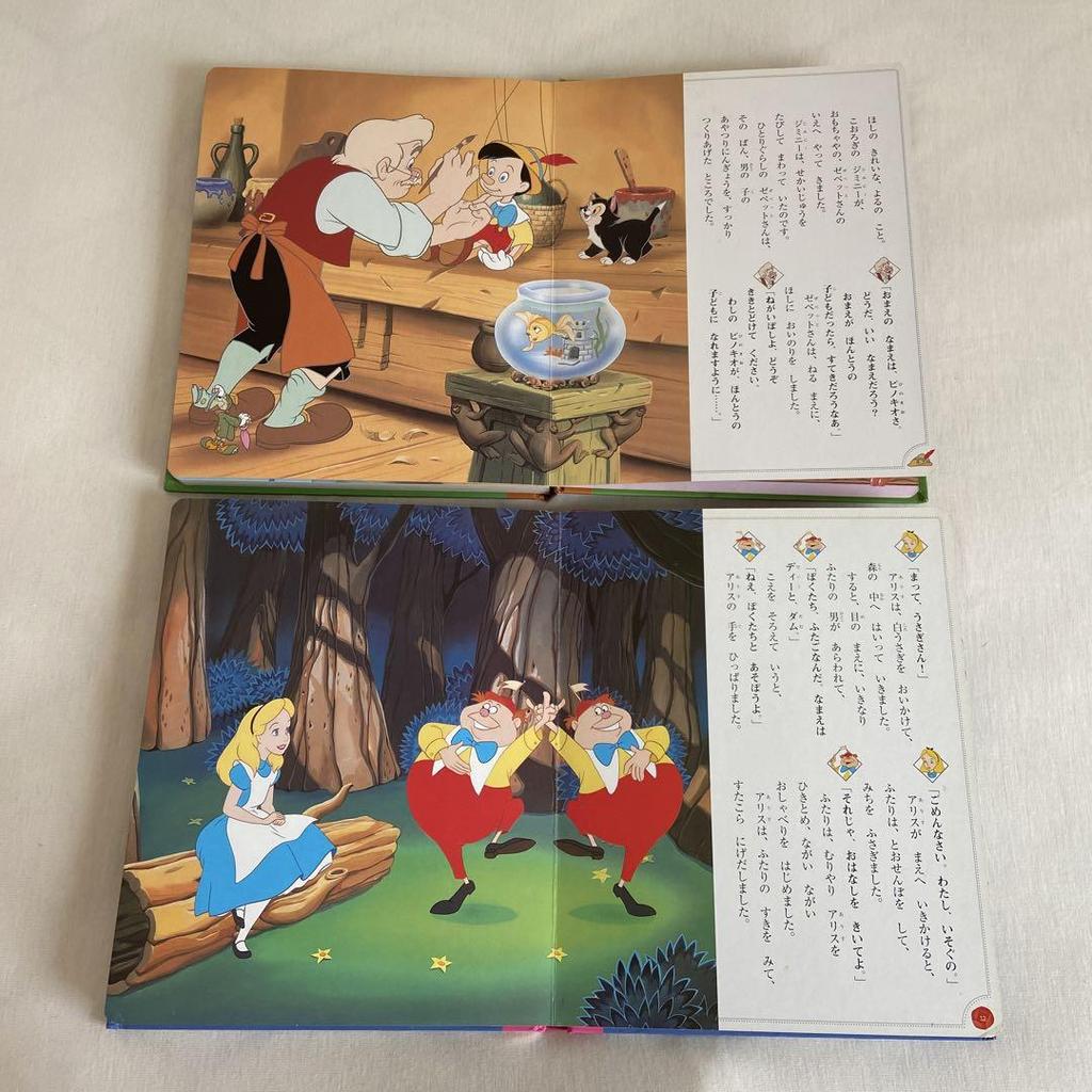 [Б/У] Набор детских книг Disney Микки Принцесса Пиноккио Бэмби Книга на английском языке бонус