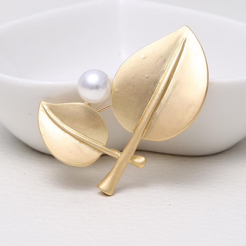 Благородная матовая брошь Ya Gold Brooch Ya Silver Brooch Temperament Clothing Accessories