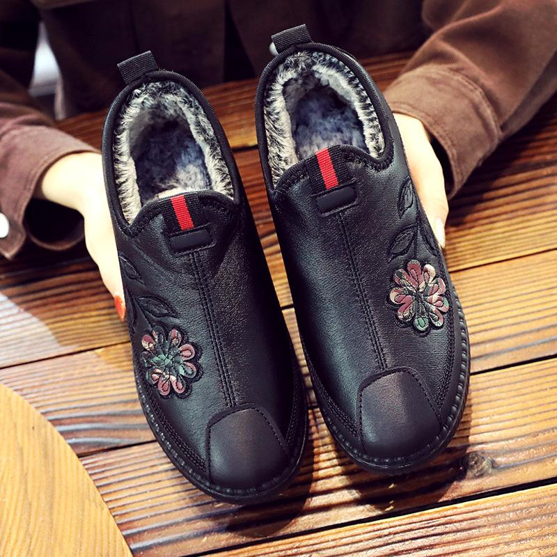 Beijing Old Cloth Shoes Women's Cotton Shoes Winter Velvet Thickened Warm One Pedal Comfortable Casual Middle-aged Mother Elderly Shoes