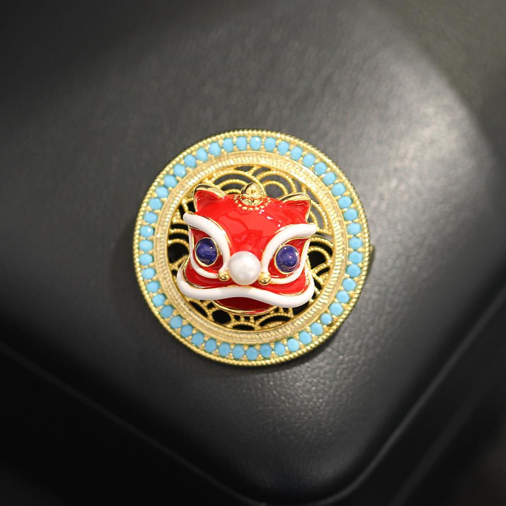 Guofeng новая китайская масляная капающая брошь-лев геометрический синий животный штырь, инкрустированный бриллиантами, вращающийся, одинаковый для мужчин и женщин, корсаж