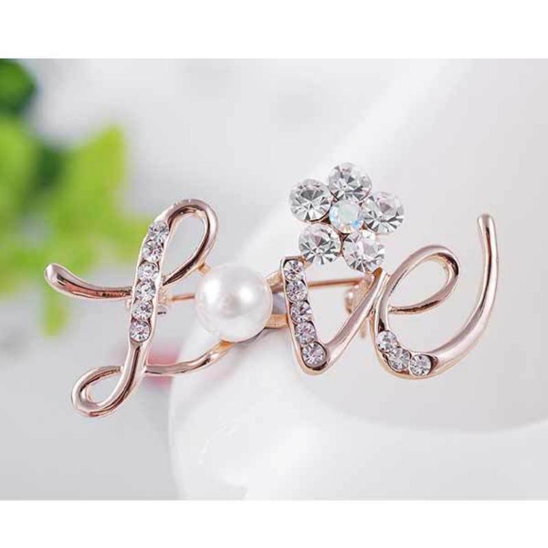 Brooch High-End Sense Niche High-End Women'S Silk Scarf Buckle Alloy Corsage Small Fragrant Wind Pearl Rhinestone High-End