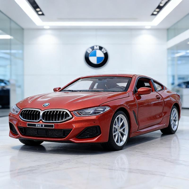 1:35 BMW M8 M850i Coupe Литая игрушечная модель автомобиля из сплава Звук и свет Оттяжной механизм Детская игрушка Коллекционные предметы Подарок на день рождения