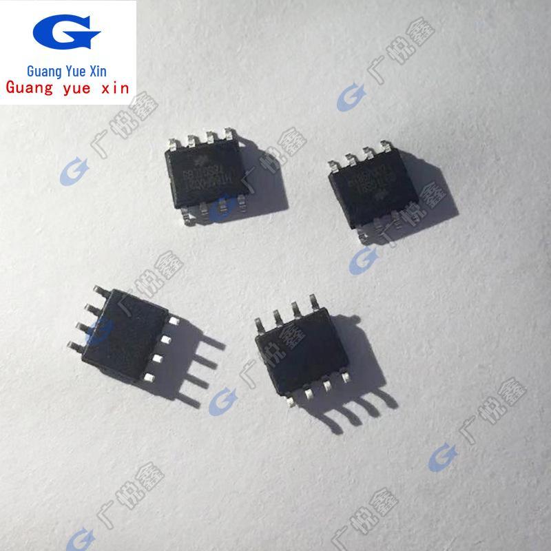 AT24CM01-SSHD-T EEPROM, Корпус ESOP-8 Серийный чип памяти - Встраиваемые компоненты