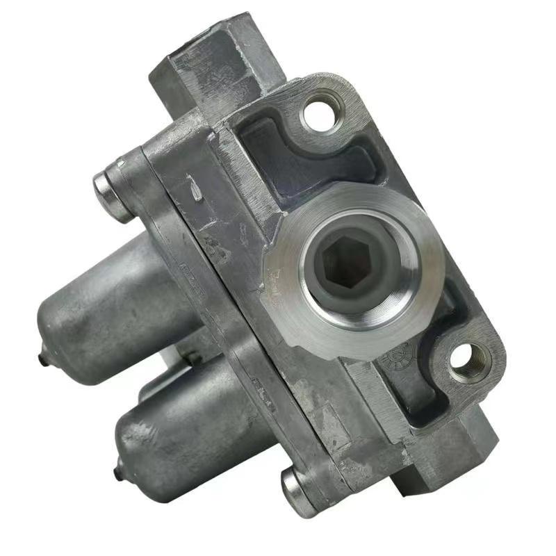 WG9000360523 Four-circuit Protection Valve (VOSS) Used For CNHTC SINOTRUK HOWO A7 T7H T5G SITRAK Hohan