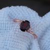 Кольцо из натурального красного граната Кольцо ручной работы Кольцо из стерлингового серебра 925 пробы Овальное дизайнерское кольцо Подарок на годовщину Кольцо Январский камень для рождения