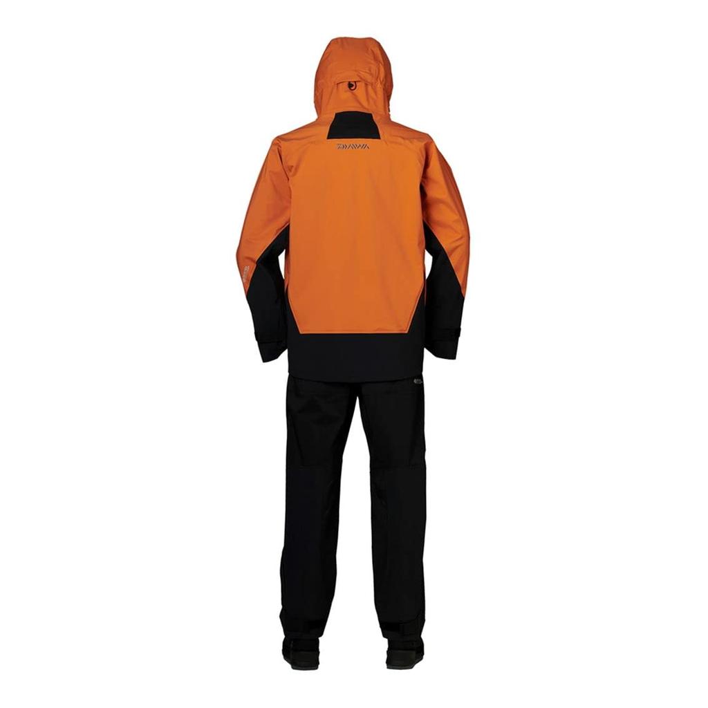 Daiwa Cold Weather Clothing Infinium TM Product Rain Suit Majolica Orange L Gore-Tex DR-1322A