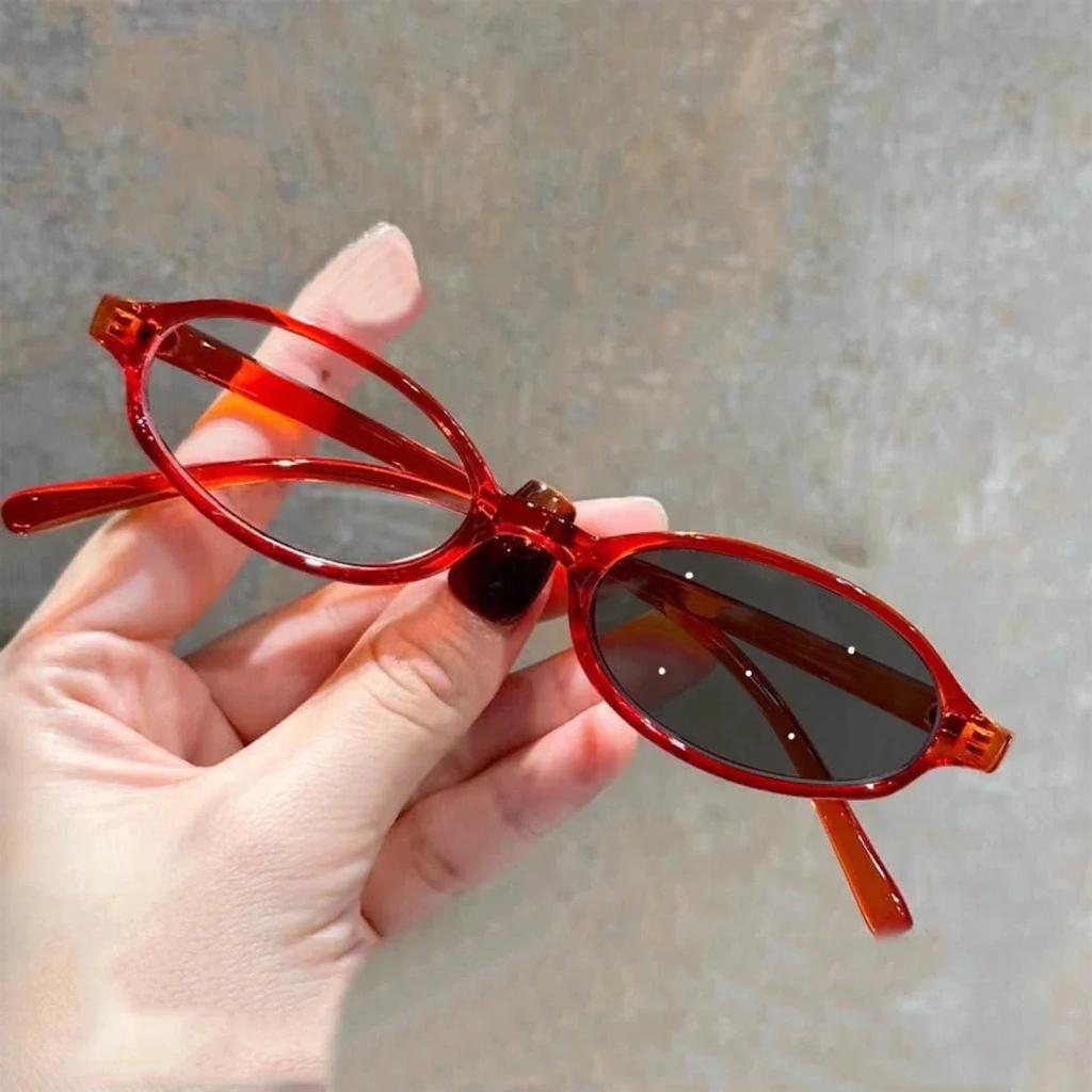 Color Changing Outdoor Eyeglasses Spicy Girl Style Photochromic Myopia Glasses Super Light Small Frame Near Sight Glasses