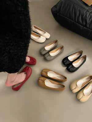 Мода Bailamos Женские балетки Таби Ниндзя Круглый Разделенный Носок Мелкие Женские Одинарные Туфли Ленивые Слипоны Слингбэки Мюли Кожаные Туфли Мягкие Лоферы