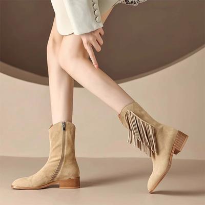 Новые осенние женские ботинки из коровьей замши, зимние короткие ботинки для женщин, модные ботинки с кисточками, женская обувь на массивном каблуке, ковбойские ботинки в западном стиле