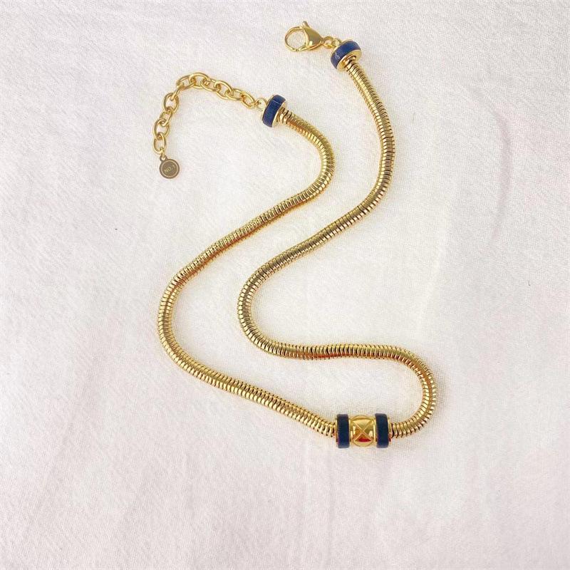 Европейско-американское массивное колье из змеиной кости: Маленькая талия, хип-хоп стиль, ювелирные изделия из нержавеющей стали для женщин