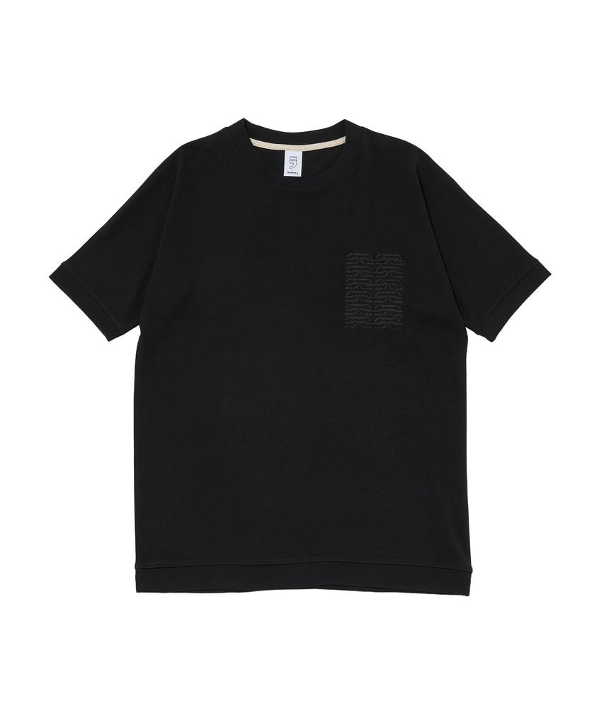 A NOTHING Aliens Cross-Neck 1/2 Mtm Tee (Black)