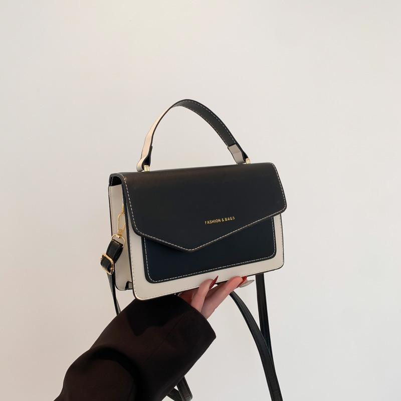 Модная универсальная сумка в иностранном стиле 2025 весна новая на плечо через плечо маленькая квадратная сумка