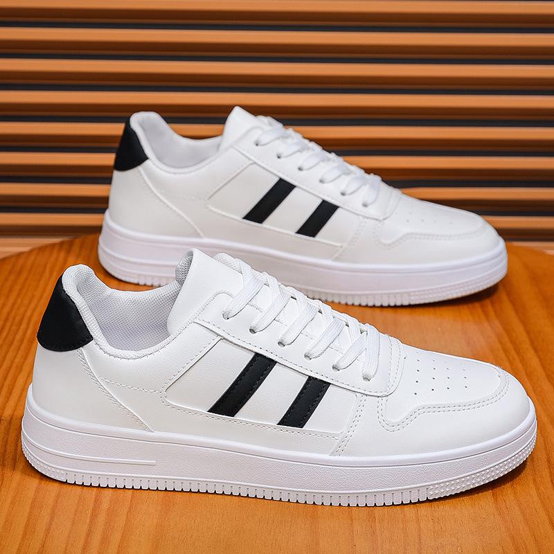 White Shoes for Men's New Trendy Brand Casual Shoes Flat Sole Breathable Sports Soft Sole Korean Style Student Height Enhancement Shoes