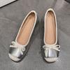 Модные элегантные серебристые кожаные туфли-бабочки на среднем толстом каблуке для женщин, темпераментные туфли-лодочки с квадратным носком Mary Jane