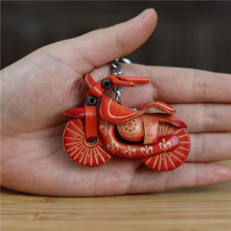 First Layer Cowhide Mini Motorcycle Keychain Pendant Creative Personalized Locomotive Bag Accessories Cute Little Gifts
