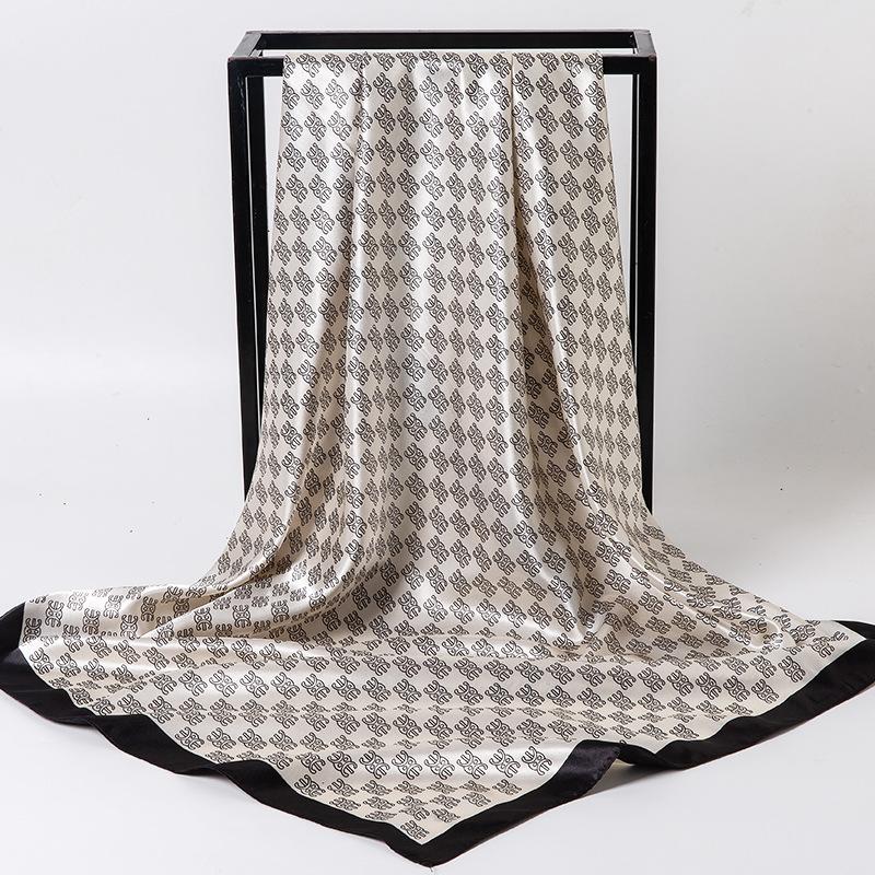 Spring/Summer New Women'S Silk Scarf 90 * 90cm Simulated Silk Twill Square Scarf Fashion Printed Large Square Scarf Professional Scarf