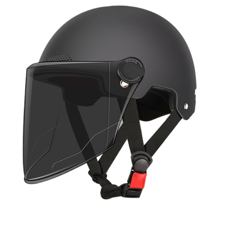 Шлем Электромобиль Женский и Мужской Мотоциклетный Аккумуляторный Автомобиль Полушлем Летняя Защита от Солнца Полный Шлем Оптом Езда Дышащий и Легкий