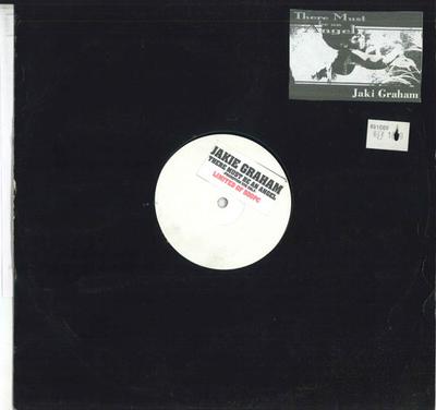 12-дюймовая пластинка JAKIE GRAHAM - There Must Be An Angel ANGEL01 НЕТ Танцевальная и электронная Б/У
