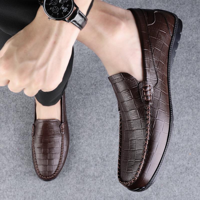 Fashion Luxury Brand Mens Comfortable Cowhide Soft Soled Bean Shoes Fashionable Outdoor Men Breathable and Non Slip Casual Driving Shoes