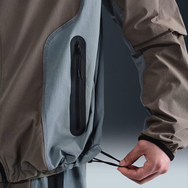 Nike Куртка мужская WINDRUNNER SS25 Tech Dri FIT Swoosh IH8462-289