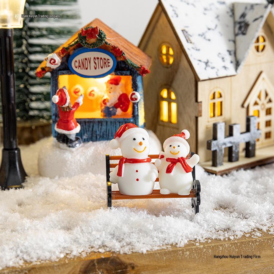 Праздничный Светящийся Деревянный Домик - Украшение для Рождественской Елки и Декора Камина