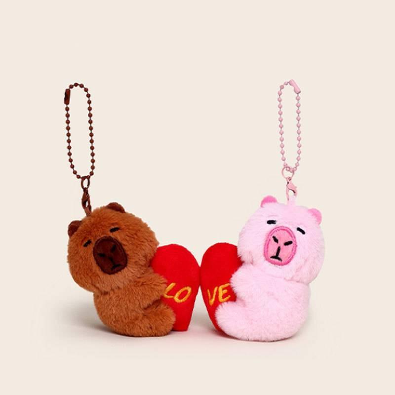 Capybara Loveable Plush Keychain Cute Cartoon Heart Key Tag Magnetic Closure Kid