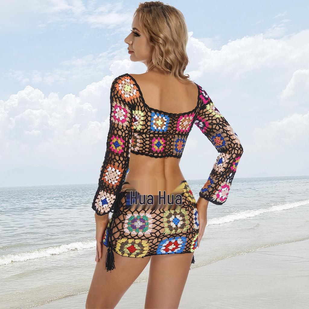 Вязаный крючком купальник бикини и мини-юбка ручной работы