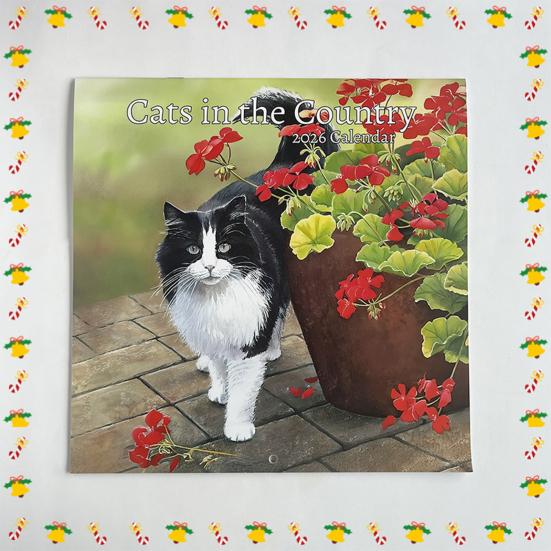 Кошки в деревне 2026 Календарь 12 месяцев с января по декабрь Ежемесячный Еженедельный Планировщик