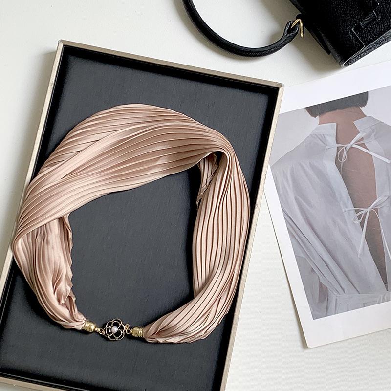 Новый монохромный магнитный шелковый шарф-ожерелье для женщин, плиссированный летний солнцезащитный головной платок, декоративный шарф
