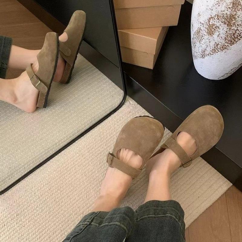 Новые стильные женские низкие сандалии женские кожаные бархатные туфли на низком каблуке замшевые резиновые ажурные флоковые базовые бархатные туфли низкие сандалии