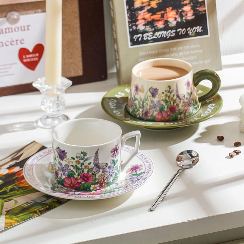 Ретро-керамические чашки и блюдца, антикварная масляная живопись, зеленые колокольчики, цветочные кофейные чашки и блюдца, послеобеденный чай в стиле Хепберн