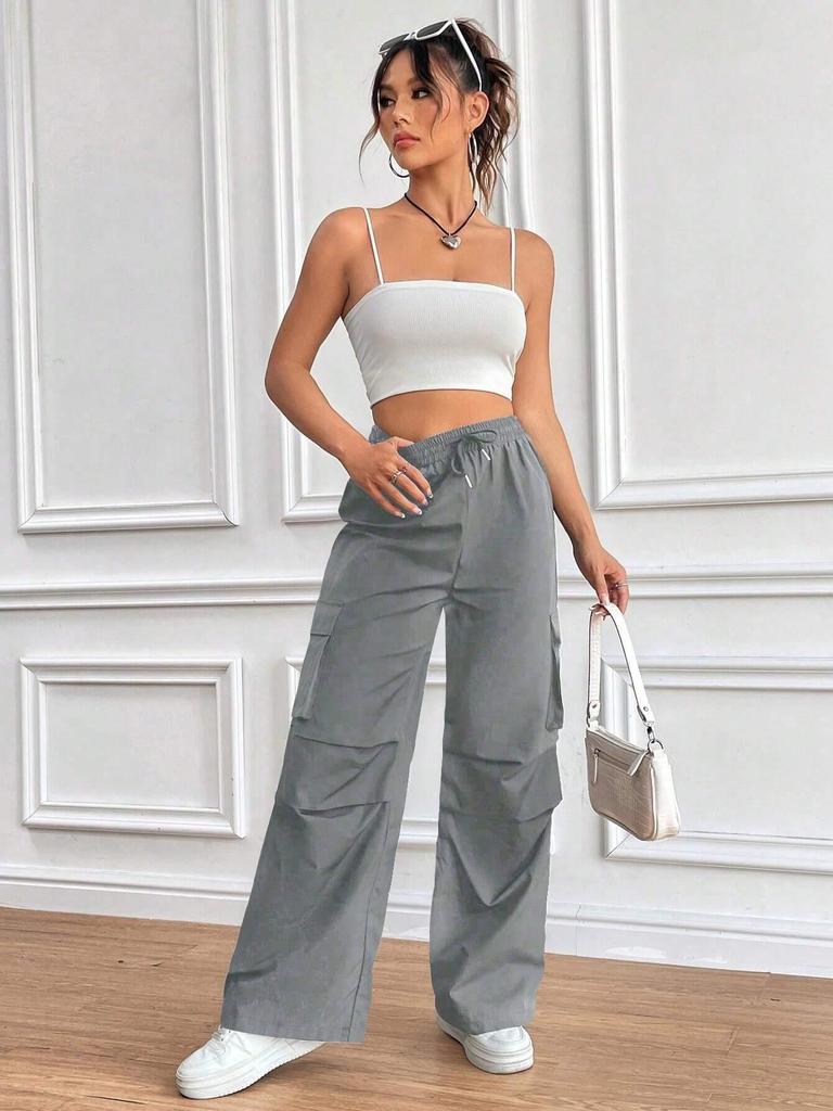 2025 Spring/Fall Elastic Waist Drawstring High-Waist Cargo Pants for Women—Loose Fit, Flap Pockets, Commuter Style.