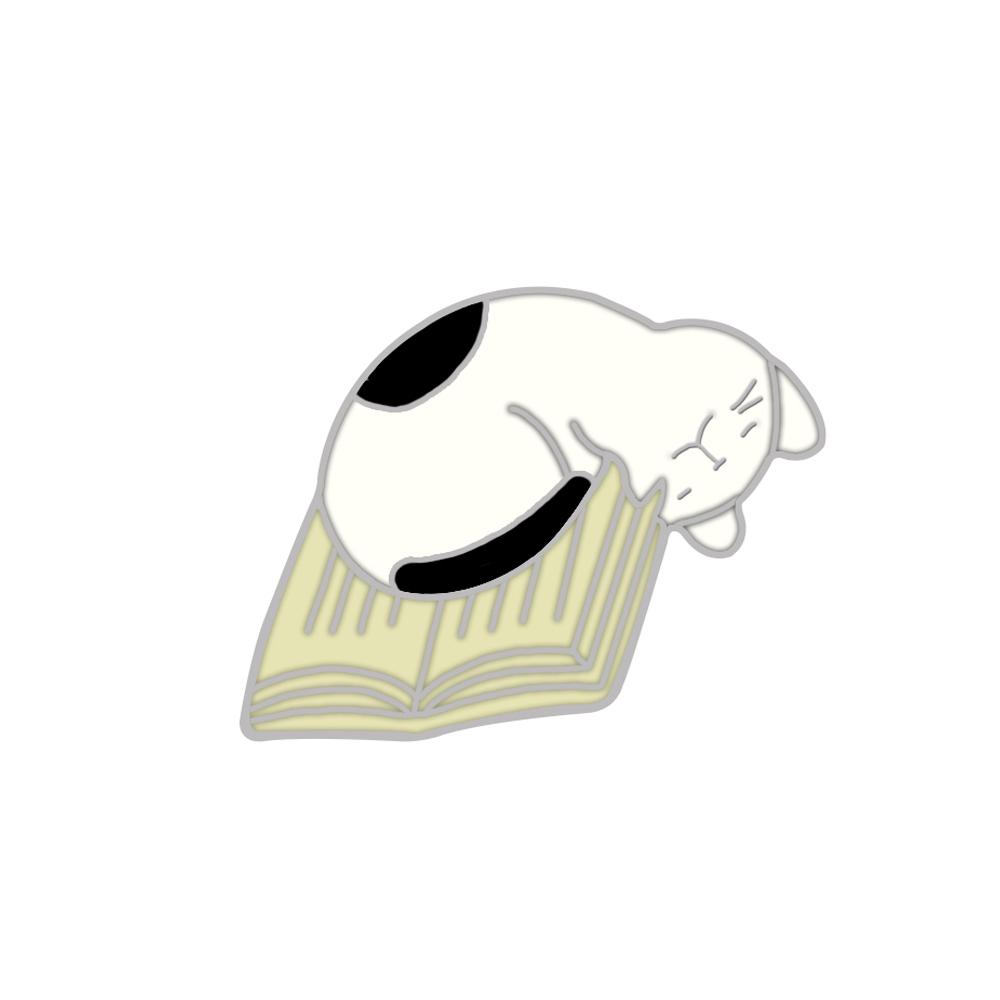 Панк Эмалевые значки с черными кошками и ножом Модные милые броши с животными Мультяшные значки на лацкан Значки Ювелирные изделия Подарки для друзей