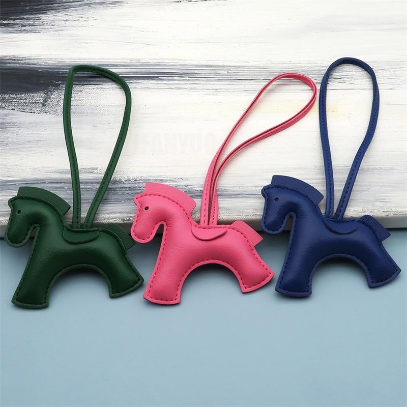 New Fashion Bag Accessories Horse Keychain With Strings Rope All-around PU Leather Tiny Horse Embellishment For Female Gift