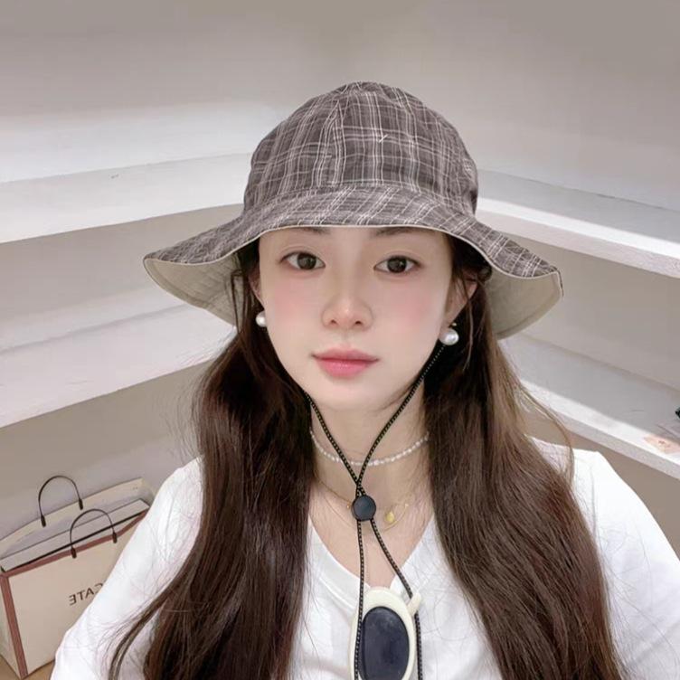 Wind parent-child plaid double-sided bucket hat new foreign style hat outdoor big brim sun hat sunscreen basin hat tide