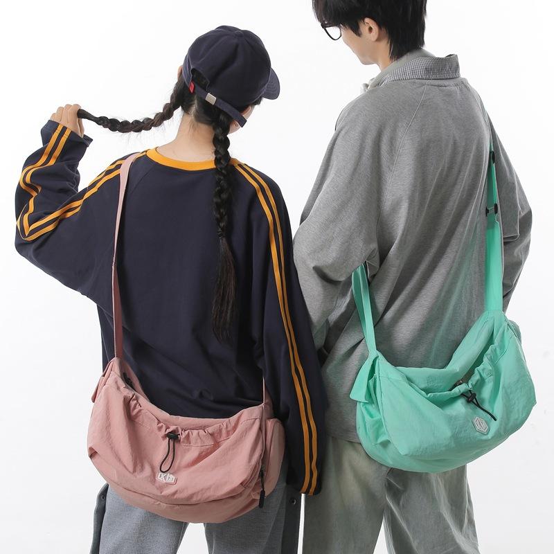 Japanese Simple Messenger Bag Women'S Autumn And Winter Leisure Large-Capacity Dumpling Bag Class Bag Commuter Shoulder Bag