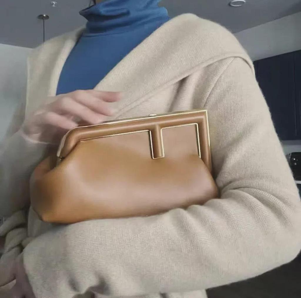 2023 Cowhide Cloud Shoulder & Handheld Bag - Genuine Leather Crossbody Women's Dumpling Bag