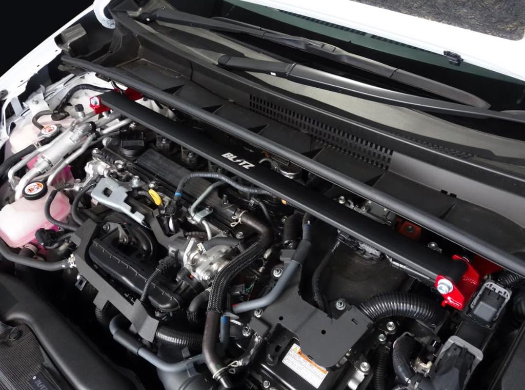 BLITZ Распорка передних стоек Prius MXWH60 MXWH65 Prius PHEV MXWH61 Передняя 96125 / /
