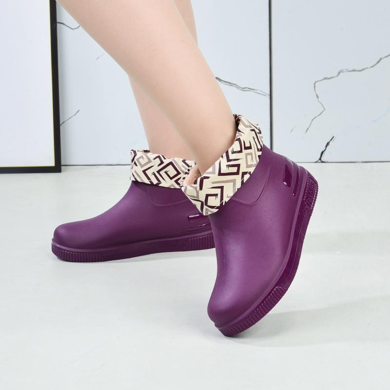 Fashion low tube rain shoes new women's wear waterproof and non-slip outdoor pvc velvet rain boots women's overshoes