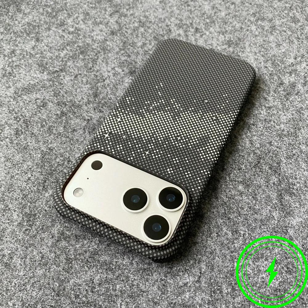 Тонкий Прочный Магнитный Чехол с Узором из Углеродного Волокна и Кевлара Для IPhone 17 Air 16 Plus 15 14 13 Pro Max Безрамочный Ударопрочный Жесткий Чехол