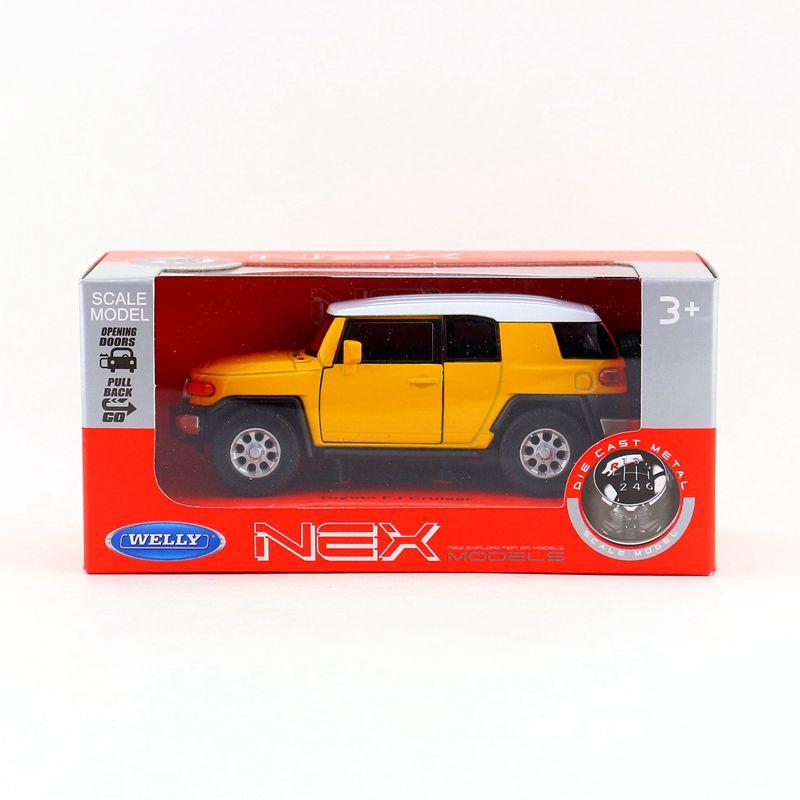 1/36 TOYOTA FJ Crusier игрушечная модель автомобиля для детей Welly литой внедорожный миниатюрный автомобиль инерционный коллекционный подарок для мальчика