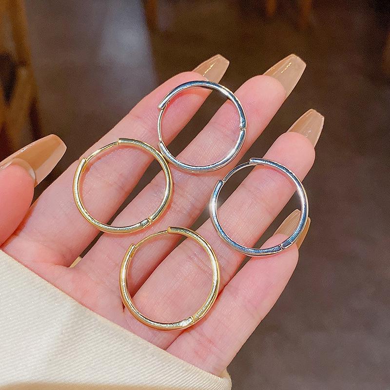 Серьги-иглы из серебра 925 пробы в корейском стиле в форме круга — универсальные и стильные женские модные украшения