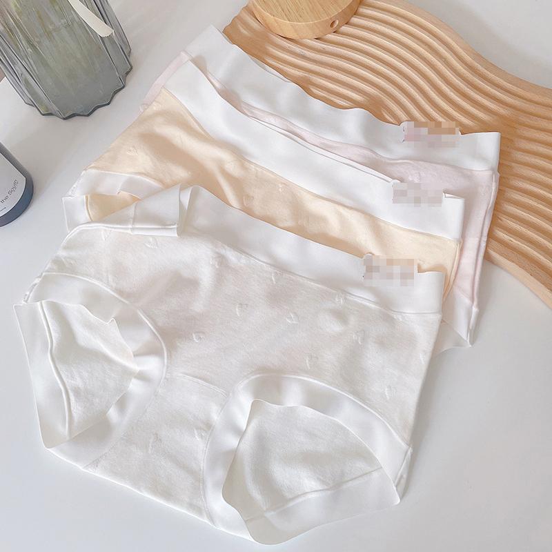 Lingerie Women's Underwear with No Trace Large Size Hip Hugging Breathable Mid Waist Briefs Female Panties